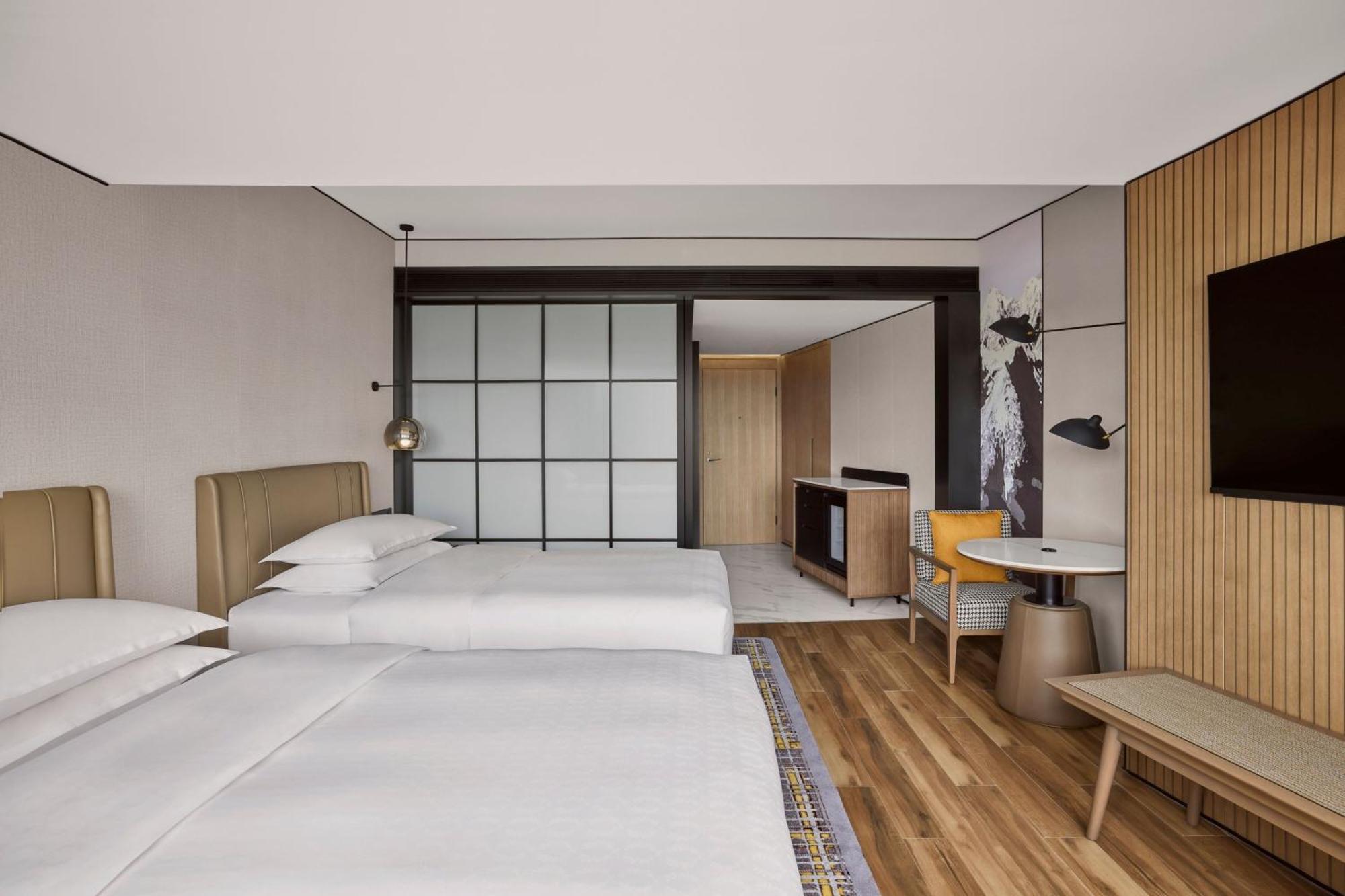 Sheraton Chengdu Lido Hotel Екстер'єр фото
